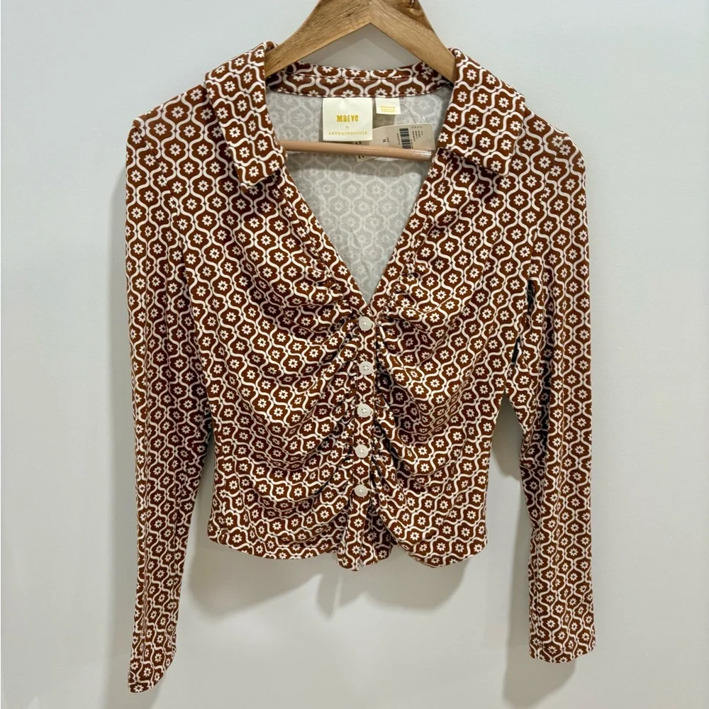 Anthropologie Brown and Cream Geometric Ruched Button-Down Top NWT medium - Picture 2 of 5